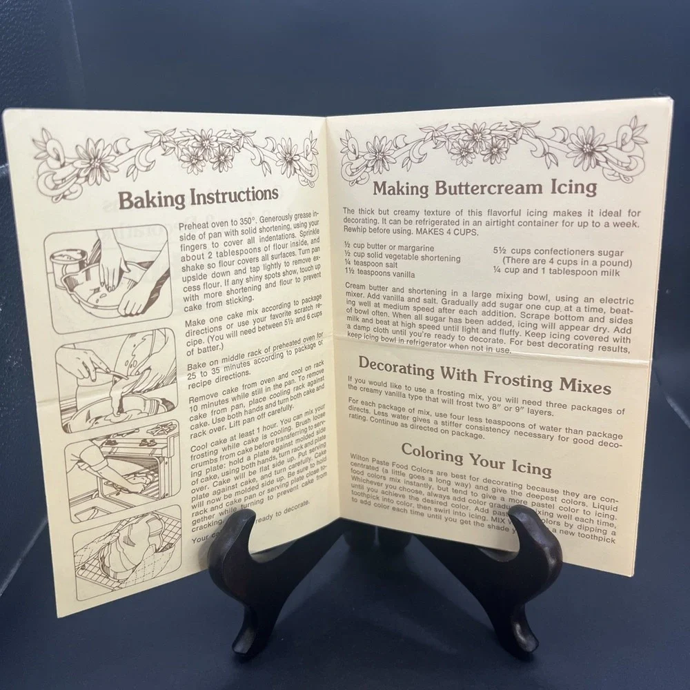 1976 Wilton Complete Instructions Baking Decorating Holly Hobbie Cake Foldout